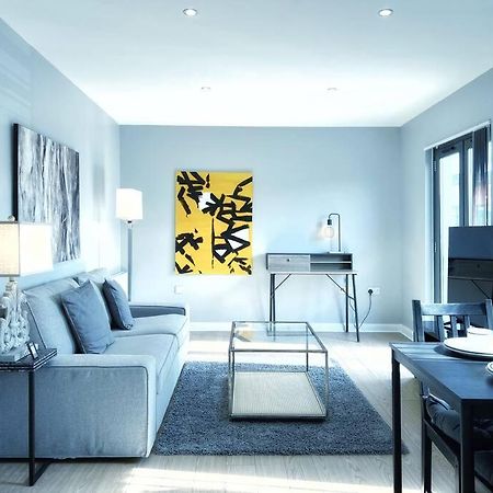 New Luxurious And Business Apt Lejlighed Swansea Eksteriør billede